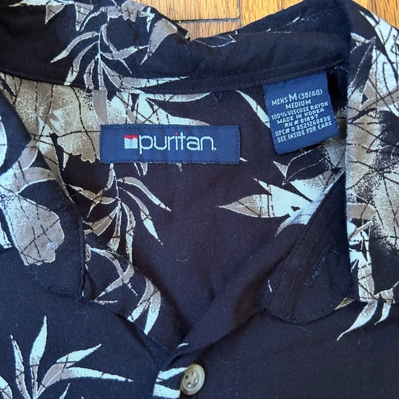 Puritan Button up - Picture 2 of 5